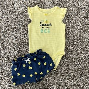 6M✨”Sweet As Can Bee” Carter’s Outfit